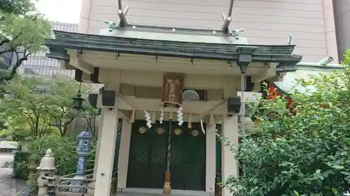 坐摩神社の本殿