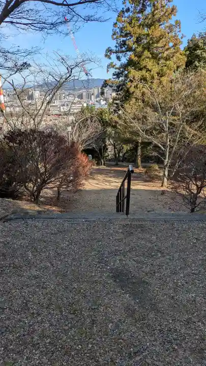 園山稲荷神社(滋賀県)