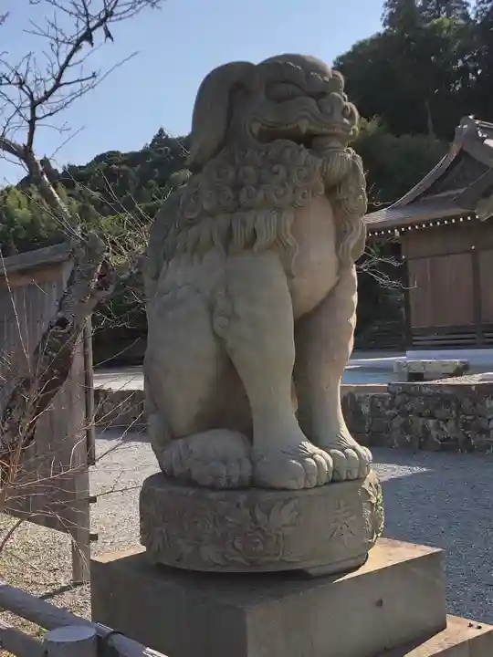 佐太神社の狛犬