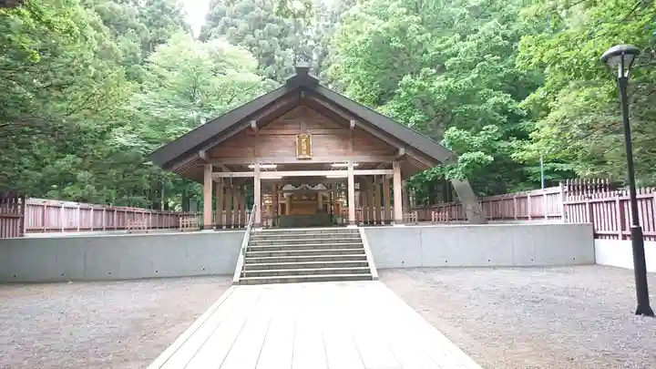 開拓神社の本殿・本堂