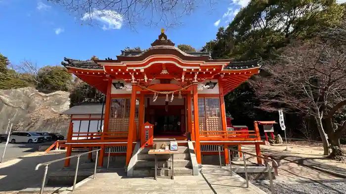 塩屋神社の本殿