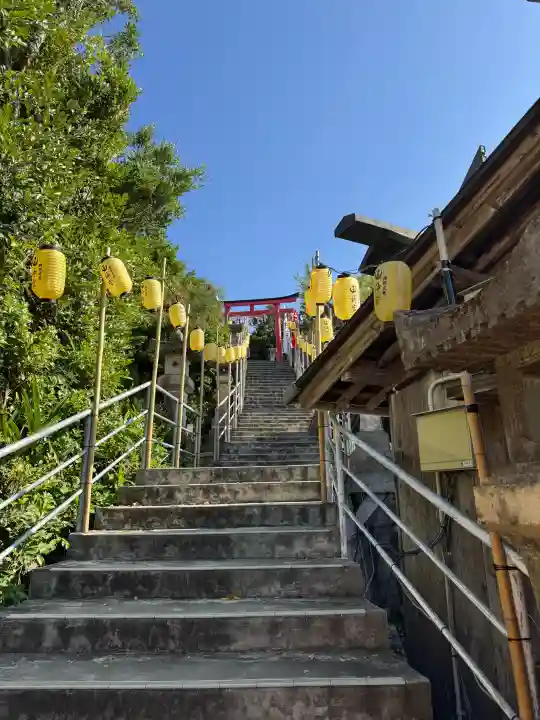 沖宮の{uncategorized: "未分類", other: "その他", undefined: "問題あり", building: "その他建物", grave: "お墓", sacred_gate: "鳥居", guardian: "狛犬", statue: "像", buddha: "仏像", history: "歴史", nature: "自然", garden: "庭園", animal: "動物", pagoda: "塔", temizu: "手水舎", mountain_gate: "山門・神門", sanctuary: "本殿・本堂", subordinate: "末社・摂社", art: "芸術", scenery: "景色", jizo: "地蔵", ema: "絵馬", goshuin: "御朱印", omikuji: "おみくじ", items: "授与品その他", amulet: "お守り", goshuincho: "御朱印帳", eats: "食事", festival: "お祭り", votive_dance: "神楽", shichigosan: "七五三参", wedding: "結婚式", experience: "体験その他", initially: "初詣", around: "周辺", anti_infection: "感染症対策"}