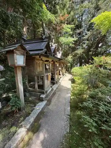 葛城一言主神社の{uncategorized: "未分類", other: "その他", undefined: "問題あり", building: "その他建物", grave: "お墓", sacred_gate: "鳥居", guardian: "狛犬", statue: "像", buddha: "仏像", history: "歴史", nature: "自然", garden: "庭園", animal: "動物", pagoda: "塔", temizu: "手水舎", mountain_gate: "山門・神門", sanctuary: "本殿・本堂", subordinate: "末社・摂社", art: "芸術", scenery: "景色", jizo: "地蔵", ema: "絵馬", goshuin: "御朱印", omikuji: "おみくじ", items: "授与品その他", amulet: "お守り", goshuincho: "御朱印帳", eats: "食事", festival: "お祭り", votive_dance: "神楽", shichigosan: "七五三参", wedding: "結婚式", experience: "体験その他", initially: "初詣", around: "周辺", anti_infection: "感染症対策"}