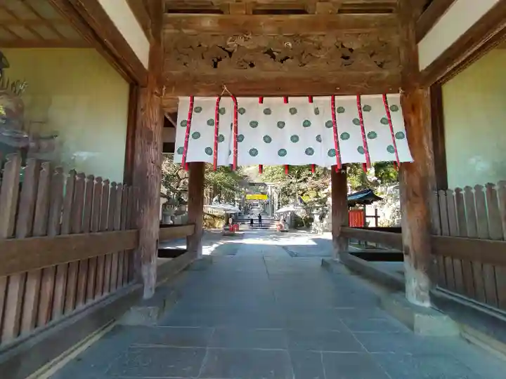 金刀比羅宮の山門・神門
