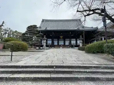 大谷本廟の本殿・本堂