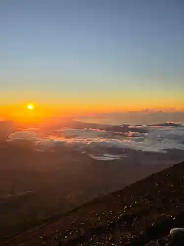 富士山頂上浅間大社奥宮(静岡県)