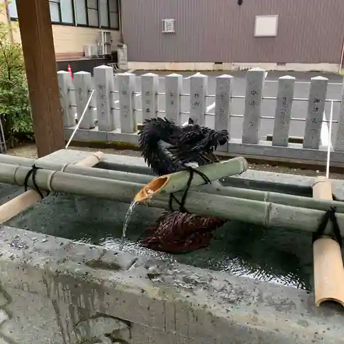木田神社の手水舎