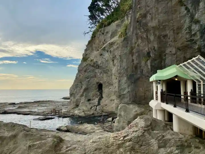江の島岩屋(神奈川県)