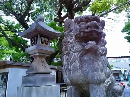 西古渡神社の狛犬