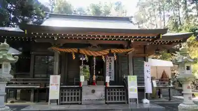中氷川神社の本殿・本堂