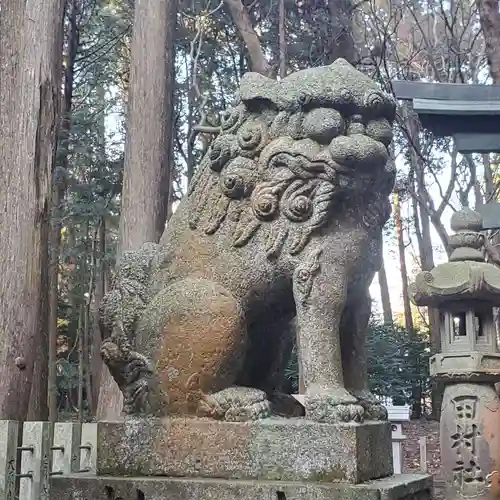 田村神社の狛犬