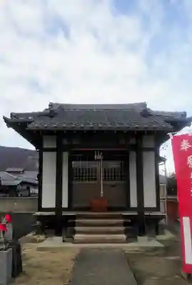 普賢願生稲荷神社の本殿・本堂