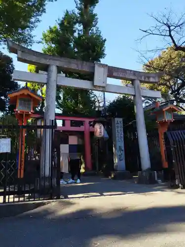 花園稲荷神社の鳥居