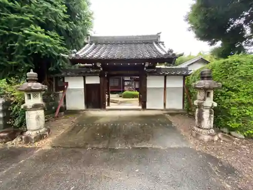 宝積寺の山門・神門