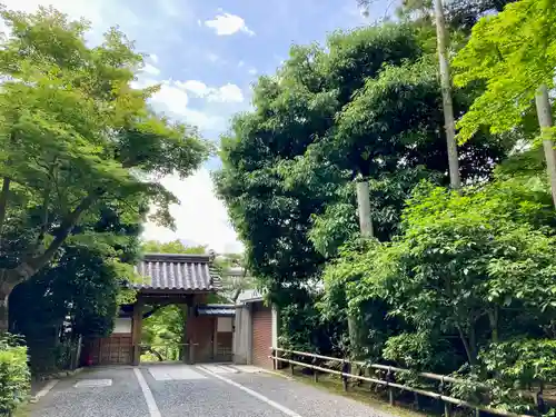 龍安寺の山門・神門