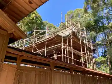 薩都神社の本殿・本堂