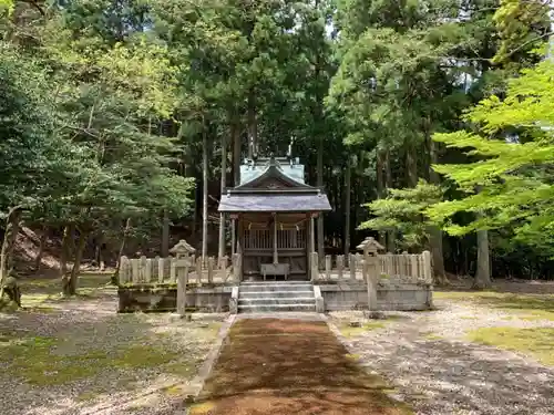 松木神社の本殿・本堂