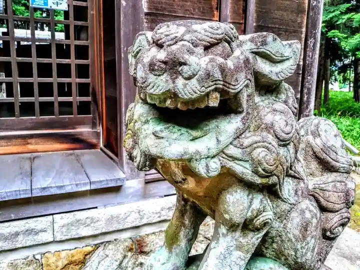 神明社(楽田青塚)の狛犬