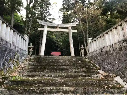 久理陀神社の鳥居