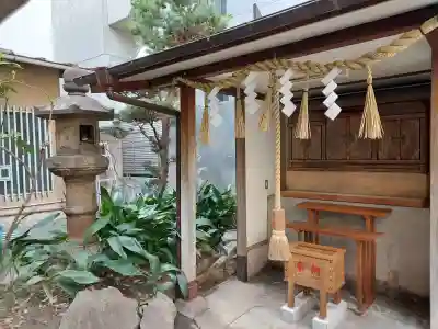 サムハラ神社　平野町護符所の{uncategorized: "未分類", other: "その他", undefined: "問題あり", building: "その他建物", grave: "お墓", sacred_gate: "鳥居", guardian: "狛犬", statue: "像", buddha: "仏像", history: "歴史", nature: "自然", garden: "庭園", animal: "動物", pagoda: "塔", temizu: "手水舎", mountain_gate: "山門・神門", sanctuary: "本殿・本堂", subordinate: "末社・摂社", art: "芸術", scenery: "景色", jizo: "地蔵", ema: "絵馬", goshuin: "御朱印", omikuji: "おみくじ", items: "授与品その他", amulet: "お守り", goshuincho: "御朱印帳", eats: "食事", festival: "お祭り", votive_dance: "神楽", shichigosan: "七五三参", wedding: "結婚式", experience: "体験その他", initially: "初詣", around: "周辺", anti_infection: "感染症対策"}