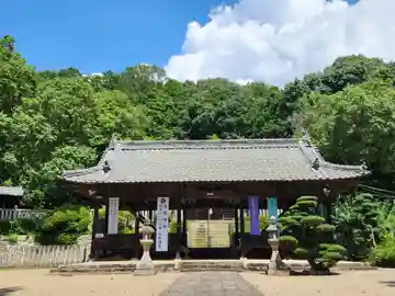 木梨神社の本殿・本堂