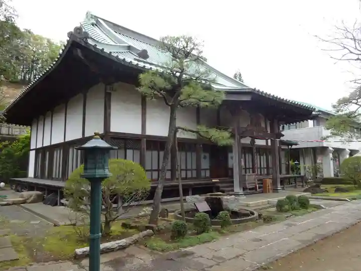 徳恩寺の本殿・本堂