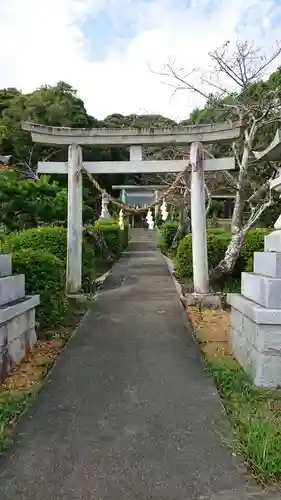 大窪神社の鳥居