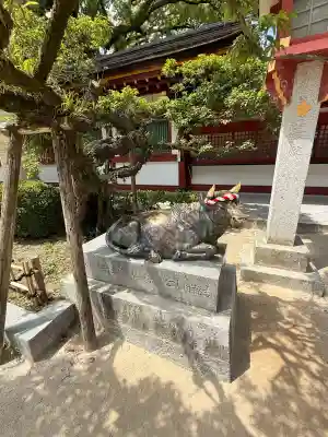 太宰府天満宮の{uncategorized: "未分類", other: "その他", undefined: "問題あり", building: "その他建物", grave: "お墓", sacred_gate: "鳥居", guardian: "狛犬", statue: "像", buddha: "仏像", history: "歴史", nature: "自然", garden: "庭園", animal: "動物", pagoda: "塔", temizu: "手水舎", mountain_gate: "山門・神門", sanctuary: "本殿・本堂", subordinate: "末社・摂社", art: "芸術", scenery: "景色", jizo: "地蔵", ema: "絵馬", goshuin: "御朱印", omikuji: "おみくじ", items: "授与品その他", amulet: "お守り", goshuincho: "御朱印帳", eats: "食事", festival: "お祭り", votive_dance: "神楽", shichigosan: "七五三参", wedding: "結婚式", experience: "体験その他", initially: "初詣", around: "周辺", anti_infection: "感染症対策"}