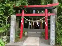 新屋山神社の{uncategorized: "未分類", other: "その他", undefined: "問題あり", building: "その他建物", grave: "お墓", sacred_gate: "鳥居", guardian: "狛犬", statue: "像", buddha: "仏像", history: "歴史", nature: "自然", garden: "庭園", animal: "動物", pagoda: "塔", temizu: "手水舎", mountain_gate: "山門・神門", sanctuary: "本殿・本堂", subordinate: "末社・摂社", art: "芸術", scenery: "景色", jizo: "地蔵", ema: "絵馬", goshuin: "御朱印", omikuji: "おみくじ", items: "授与品その他", amulet: "お守り", goshuincho: "御朱印帳", eats: "食事", festival: "お祭り", votive_dance: "神楽", shichigosan: "七五三参", wedding: "結婚式", experience: "体験その他", initially: "初詣", around: "周辺", anti_infection: "感染症対策"}