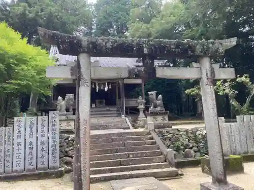 天神社の手水舎