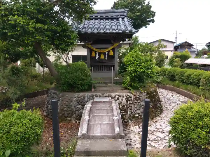 長田神社の{uncategorized: "未分類", other: "その他", undefined: "問題あり", building: "その他建物", grave: "お墓", sacred_gate: "鳥居", guardian: "狛犬", statue: "像", buddha: "仏像", history: "歴史", nature: "自然", garden: "庭園", animal: "動物", pagoda: "塔", temizu: "手水舎", mountain_gate: "山門・神門", sanctuary: "本殿・本堂", subordinate: "末社・摂社", art: "芸術", scenery: "景色", jizo: "地蔵", ema: "絵馬", goshuin: "御朱印", omikuji: "おみくじ", items: "授与品その他", amulet: "お守り", goshuincho: "御朱印帳", eats: "食事", festival: "お祭り", votive_dance: "神楽", shichigosan: "七五三参", wedding: "結婚式", experience: "体験その他", initially: "初詣", around: "周辺", anti_infection: "感染症対策"}