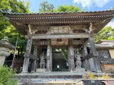 富貴寺の{uncategorized: "未分類", other: "その他", undefined: "問題あり", building: "その他建物", grave: "お墓", sacred_gate: "鳥居", guardian: "狛犬", statue: "像", buddha: "仏像", history: "歴史", nature: "自然", garden: "庭園", animal: "動物", pagoda: "塔", temizu: "手水舎", mountain_gate: "山門・神門", sanctuary: "本殿・本堂", subordinate: "末社・摂社", art: "芸術", scenery: "景色", jizo: "地蔵", ema: "絵馬", goshuin: "御朱印", omikuji: "おみくじ", items: "授与品その他", amulet: "お守り", goshuincho: "御朱印帳", eats: "食事", festival: "お祭り", votive_dance: "神楽", shichigosan: "七五三参", wedding: "結婚式", experience: "体験その他", initially: "初詣", around: "周辺", anti_infection: "感染症対策"}