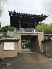 金剛寺の山門