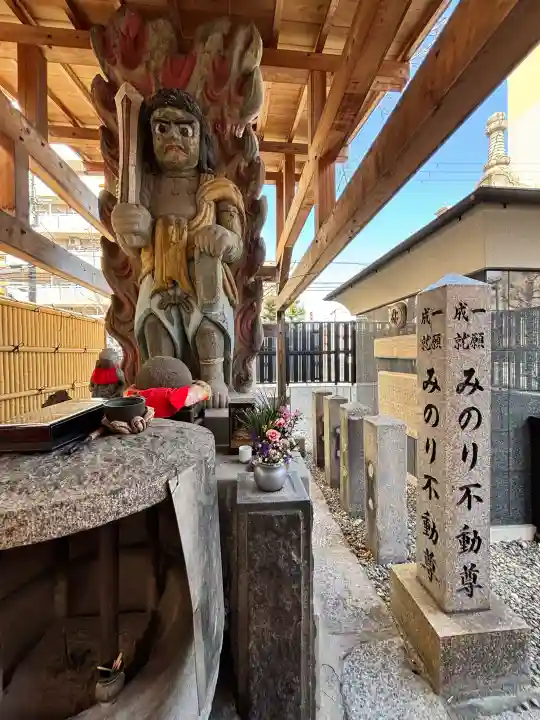 摂津之国 國分寺(金光明四天王護国之寺)の{uncategorized: "未分類", other: "その他", undefined: "問題あり", building: "その他建物", grave: "お墓", sacred_gate: "鳥居", guardian: "狛犬", statue: "像", buddha: "仏像", history: "歴史", nature: "自然", garden: "庭園", animal: "動物", pagoda: "塔", temizu: "手水舎", mountain_gate: "山門・神門", sanctuary: "本殿・本堂", subordinate: "末社・摂社", art: "芸術", scenery: "景色", jizo: "地蔵", ema: "絵馬", goshuin: "御朱印", omikuji: "おみくじ", items: "授与品その他", amulet: "お守り", goshuincho: "御朱印帳", eats: "食事", festival: "お祭り", votive_dance: "神楽", shichigosan: "七五三参", wedding: "結婚式", experience: "体験その他", initially: "初詣", around: "周辺", anti_infection: "感染症対策"}