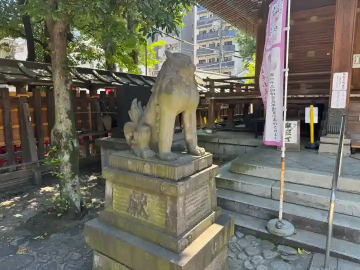 下谷神社の{uncategorized: "未分類", other: "その他", undefined: "問題あり", building: "その他建物", grave: "お墓", sacred_gate: "鳥居", guardian: "狛犬", statue: "像", buddha: "仏像", history: "歴史", nature: "自然", garden: "庭園", animal: "動物", pagoda: "塔", temizu: "手水舎", mountain_gate: "山門・神門", sanctuary: "本殿・本堂", subordinate: "末社・摂社", art: "芸術", scenery: "景色", jizo: "地蔵", ema: "絵馬", goshuin: "御朱印", omikuji: "おみくじ", items: "授与品その他", amulet: "お守り", goshuincho: "御朱印帳", eats: "食事", festival: "お祭り", votive_dance: "神楽", shichigosan: "七五三参", wedding: "結婚式", experience: "体験その他", initially: "初詣", around: "周辺", anti_infection: "感染症対策"}