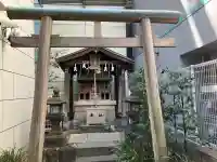 池洲稲荷神社の{uncategorized: "未分類", other: "その他", undefined: "問題あり", building: "その他建物", grave: "お墓", sacred_gate: "鳥居", guardian: "狛犬", statue: "像", buddha: "仏像", history: "歴史", nature: "自然", garden: "庭園", animal: "動物", pagoda: "塔", temizu: "手水舎", mountain_gate: "山門・神門", sanctuary: "本殿・本堂", subordinate: "末社・摂社", art: "芸術", scenery: "景色", jizo: "地蔵", ema: "絵馬", goshuin: "御朱印", omikuji: "おみくじ", items: "授与品その他", amulet: "お守り", goshuincho: "御朱印帳", eats: "食事", festival: "お祭り", votive_dance: "神楽", shichigosan: "七五三参", wedding: "結婚式", experience: "体験その他", initially: "初詣", around: "周辺", anti_infection: "感染症対策"}