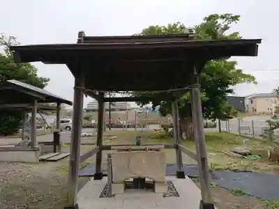 柄沢神社の手水舎
