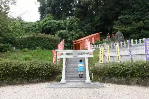 倶利加羅不動寺の鳥居