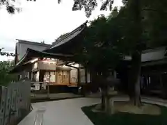 枚岡神社の建物その他