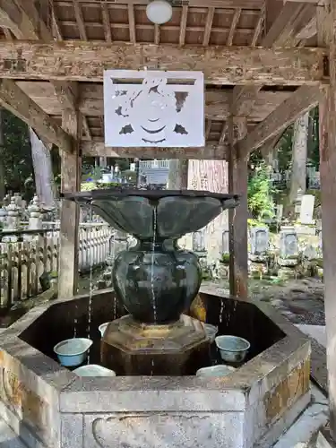 高野山金剛峯寺奥の院(和歌山県)