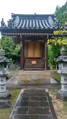 龍城院の末社・摂社