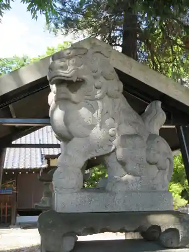 佐久神社の狛犬