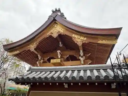 霊巌寺の山門・神門