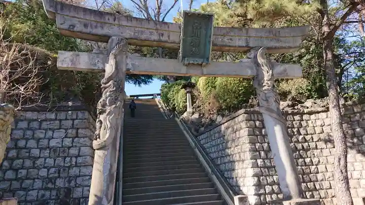 品川神社の鳥居