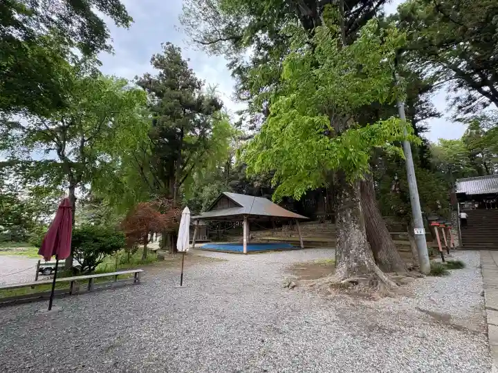間々田八幡宮の{uncategorized: "未分類", other: "その他", undefined: "問題あり", building: "その他建物", grave: "お墓", sacred_gate: "鳥居", guardian: "狛犬", statue: "像", buddha: "仏像", history: "歴史", nature: "自然", garden: "庭園", animal: "動物", pagoda: "塔", temizu: "手水舎", mountain_gate: "山門・神門", sanctuary: "本殿・本堂", subordinate: "末社・摂社", art: "芸術", scenery: "景色", jizo: "地蔵", ema: "絵馬", goshuin: "御朱印", omikuji: "おみくじ", items: "授与品その他", amulet: "お守り", goshuincho: "御朱印帳", eats: "食事", festival: "お祭り", votive_dance: "神楽", shichigosan: "七五三参", wedding: "結婚式", experience: "体験その他", initially: "初詣", around: "周辺", anti_infection: "感染症対策"}