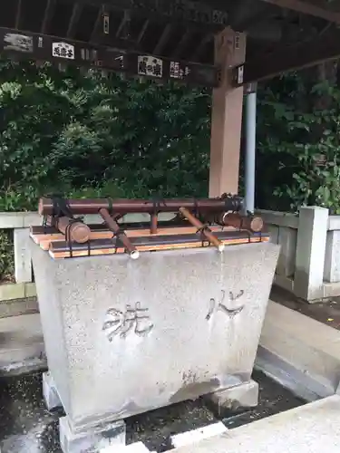 赤羽八幡神社の手水舎