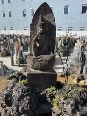 正行寺の{uncategorized: "未分類", other: "その他", undefined: "問題あり", building: "その他建物", grave: "お墓", sacred_gate: "鳥居", guardian: "狛犬", statue: "像", buddha: "仏像", history: "歴史", nature: "自然", garden: "庭園", animal: "動物", pagoda: "塔", temizu: "手水舎", mountain_gate: "山門・神門", sanctuary: "本殿・本堂", subordinate: "末社・摂社", art: "芸術", scenery: "景色", jizo: "地蔵", ema: "絵馬", goshuin: "御朱印", omikuji: "おみくじ", items: "授与品その他", amulet: "お守り", goshuincho: "御朱印帳", eats: "食事", festival: "お祭り", votive_dance: "神楽", shichigosan: "七五三参", wedding: "結婚式", experience: "体験その他", initially: "初詣", around: "周辺", anti_infection: "感染症対策"}
