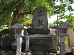 荒井神社の建物その他