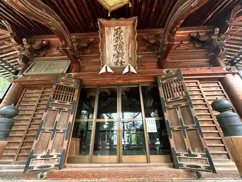 石武雄神社の本殿・本堂