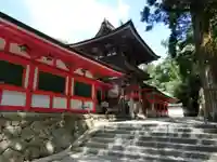 石上神宮の山門・神門